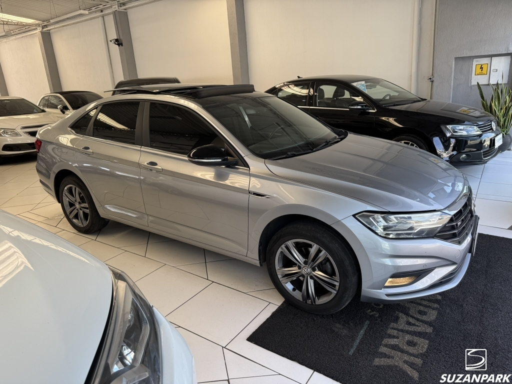 VW JETTA R LINE 250 TSI